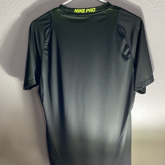 Nike pro - Picture 3 of 4